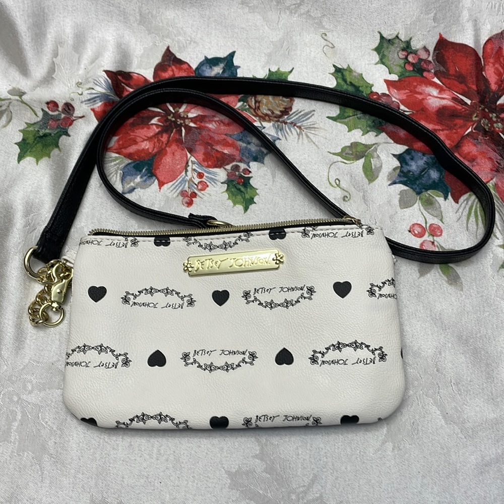 Betsy Johnson crossbody purse